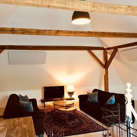 B E D & A G E D E S I G N -Extra Large- Wunderschoene Komplette Wohnung Mit Viel Platz & 4 Schlafzimmer B E D & A G E D E S I G N -Small- Wunderschoenes Zimmer Mit Bad Rechnungserstellung Fuer Geschaeftsreisende & Firmen Hünxe Eksteriør bilde