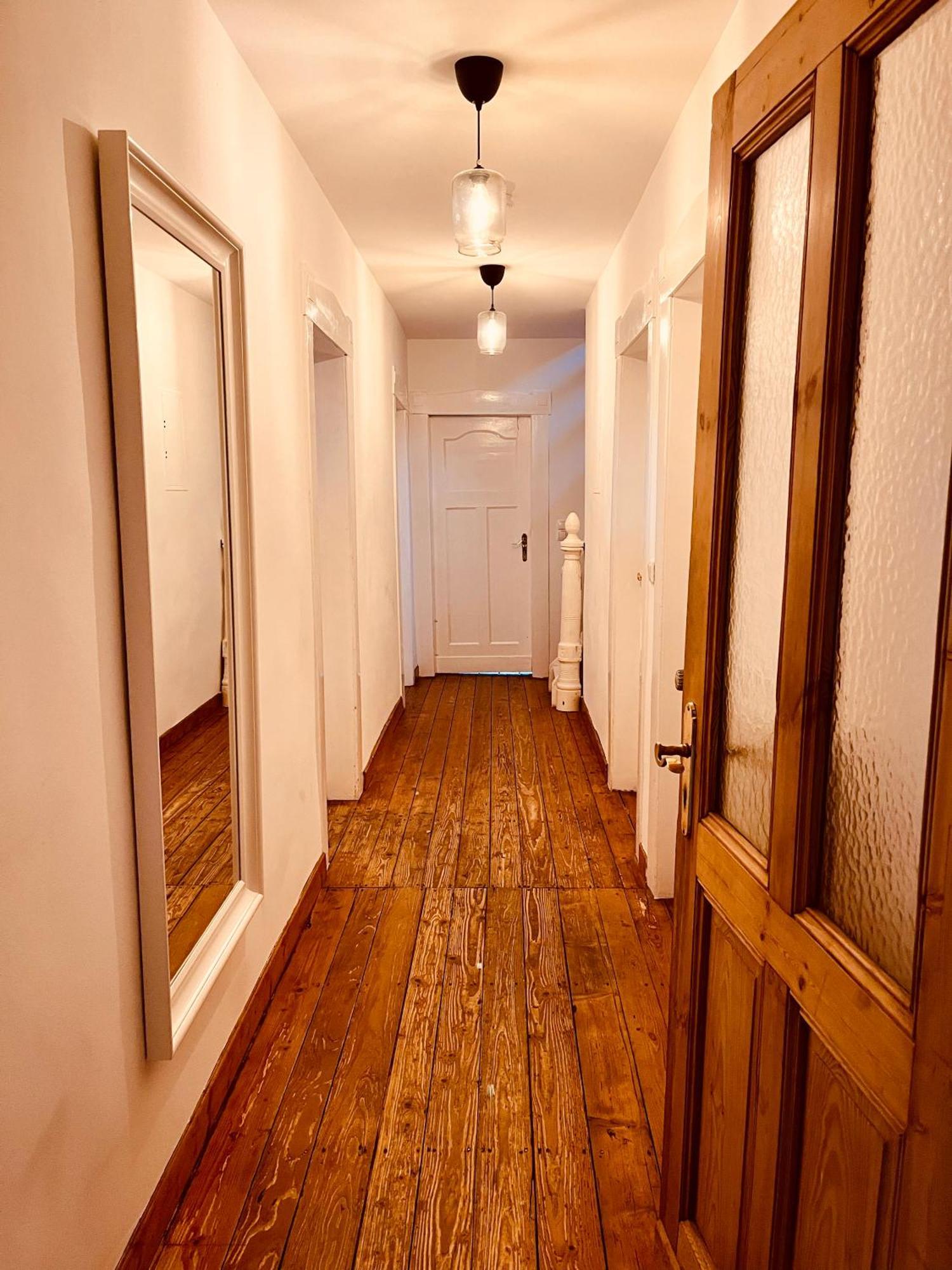 B E D & A G E D E S I G N -Extra Large- Wunderschoene Komplette Wohnung Mit Viel Platz & 4 Schlafzimmer B E D & A G E D E S I G N -Small- Wunderschoenes Zimmer Mit Bad Rechnungserstellung Fuer Geschaeftsreisende & Firmen Hünxe Eksteriør bilde